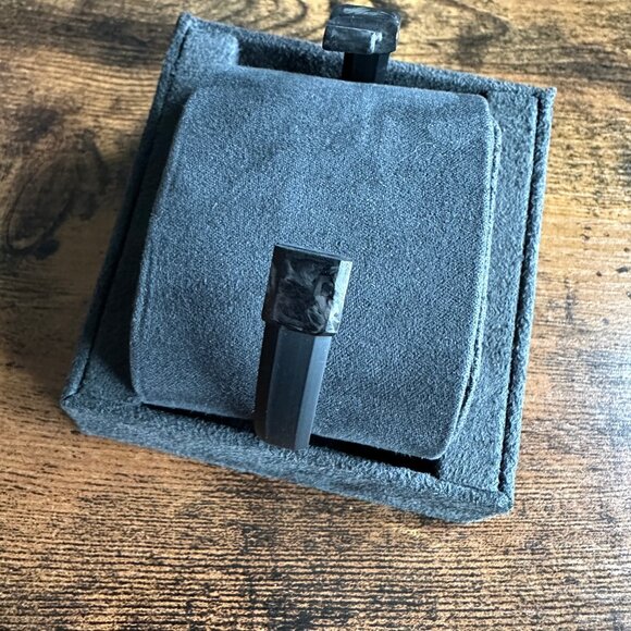 David Yurman Streamline ID Rubber Bracelet w/ Forged Carbon in 18K Gold - Medium - Picture 15 of 15